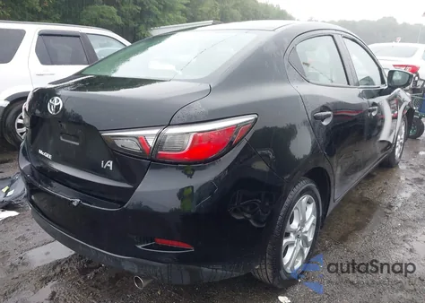 2017 Toyota Yaris Ia z USA, uszkodzony, nr VIN 3MYDLBYV2HY176233